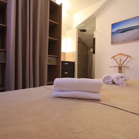 Villa Villas Cala Corsa - 3 Chambres Piscine Partagee Chauffee - Cala Rossa Porto-Vecchio - Villas Entierement Climatisees - Internet Gratuit Porto-Vecchio