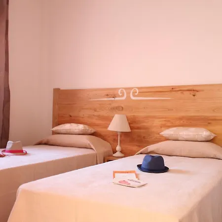 Villa Cala Corsa - 3 Et 4 Cala Rossa Porto-vecchio - Entièrement Climatisées à 5 Minutes à Pied De La Cala Rossa Porto-Vecchio (Corsica)
