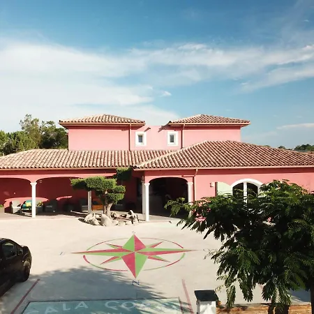 Cala Corsa - 3 Et 4 - Cala Rossa Porto-vecchio - Entierement Climatisees Avec Piscine Chauffee Partagee Et Piscines Privees - Internet Gratuit Willa *