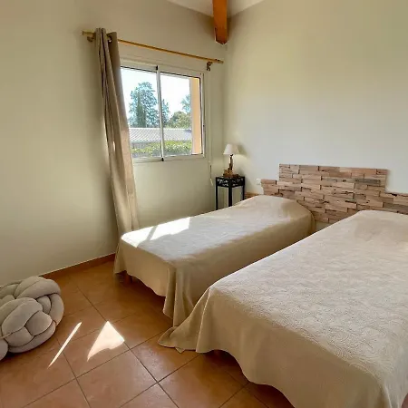 Cala Corsa - 3 Et 4 - Cala Rossa Porto-vecchio - Entierement Climatisees Avec Piscine Chauffee Partagee Et Piscines Privees - Internet Gratuit * Porto-Vecchio (Corsica)