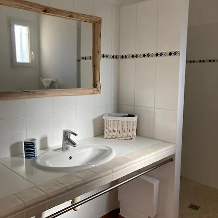 Villa Cala Corsa: Seaside Luxury With Heated Pools In Porto-vecchio *