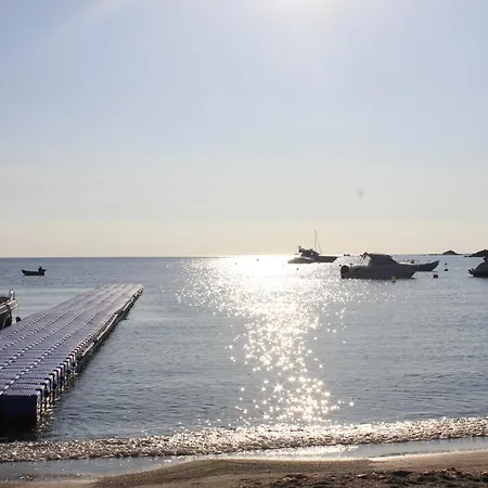 Cala Corsa - 3 Et 4 - Cala Rossa Porto-vecchio - Entierement Climatisees Avec Piscine Chauffee Partagee Et Piscines Privees - Internet Gratuit Willa
