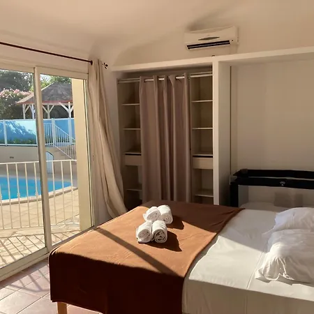 Cala Corsa - 3 Et 4 - Cala Rossa Porto-vecchio - Entierement Climatisees Avec Piscine Chauffee Partagee Et Piscines Privees - Internet Gratuit Porto-Vecchio (Corsica)