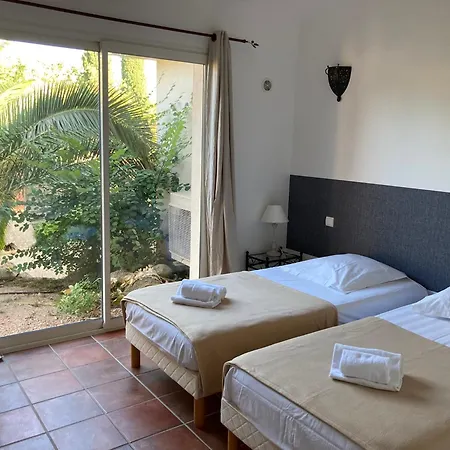 Cala Corsa - 3 Et 4 - Cala Rossa Porto-vecchio - Entierement Climatisees Avec Piscine Chauffee Partagee Et Piscines Privees - Internet Gratuit