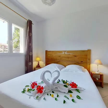 Cala Corsa: Seaside Luxury With Heated Pools In Porto-vecchio