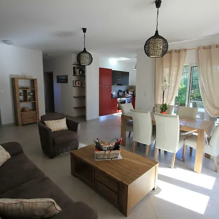 Cala Corsa - 3 Et 4 - Cala Rossa Porto-vecchio - Entierement Climatisees Avec Piscine Chauffee Partagee Et Piscines Privees - Internet Gratuit Willa *