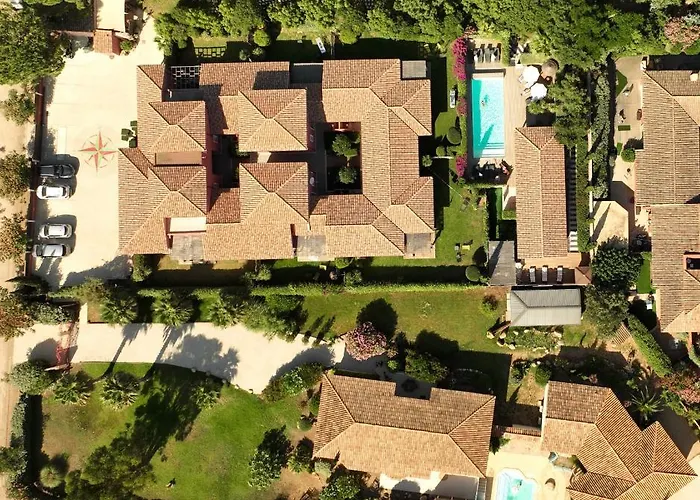 Willa Cala Corsa - 3 Piscine Partagee Chauffee - Cala Rossa Porto-vecchio - Entierement Climatisees - Internet Gratuit *